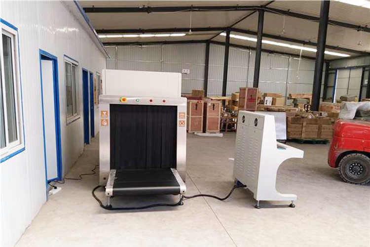 西寧安能物流倉(cāng)庫(kù)-X光安檢機(jī)應(yīng)用